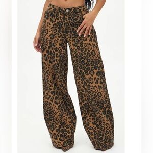 Leopard Print Wide-Leg Pants